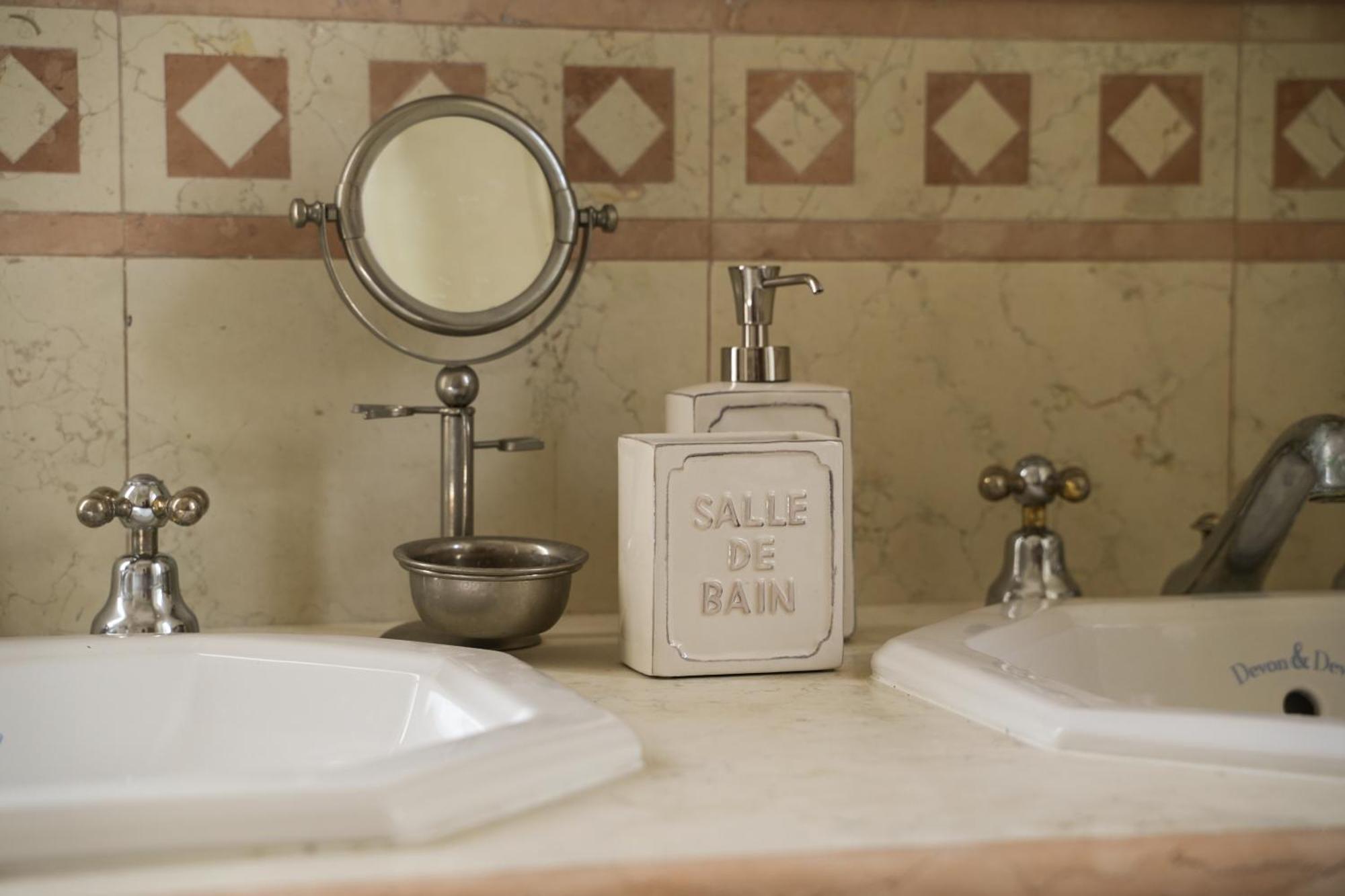 Villa Messori Spa กาสเตลเวโตร ดิ โมเดนา ภายนอก รูปภาพ