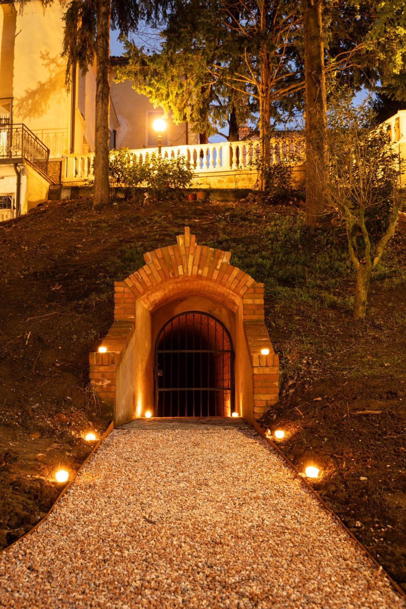 Villa Messori Spa กาสเตลเวโตร ดิ โมเดนา ภายนอก รูปภาพ